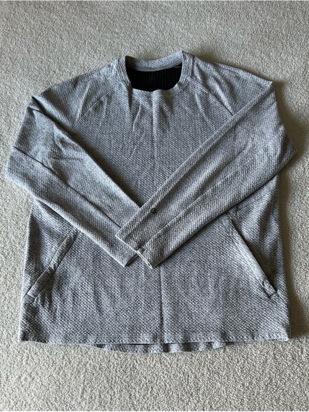 Lululemon Men's Crewneck Textured Gray Sweatshirt